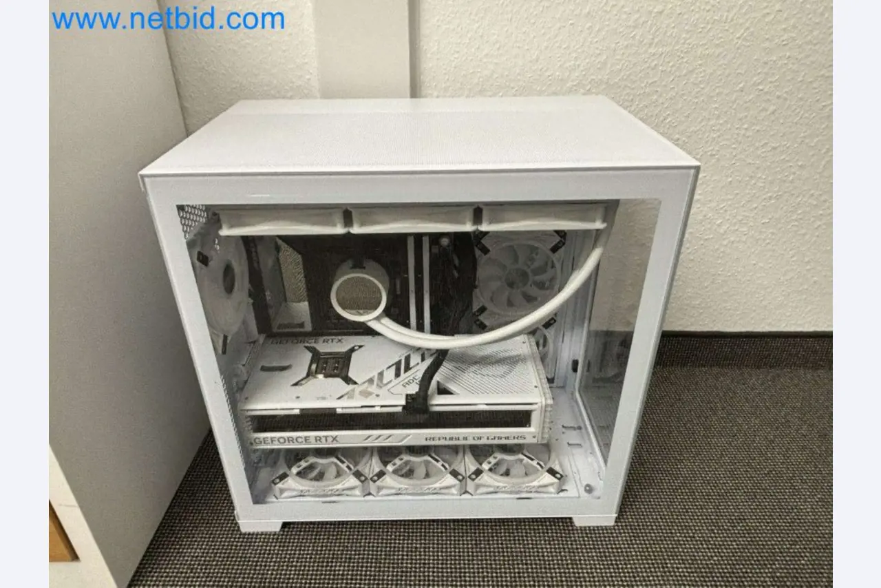 Visokokakovostni igralni računalnik z dodatki-5