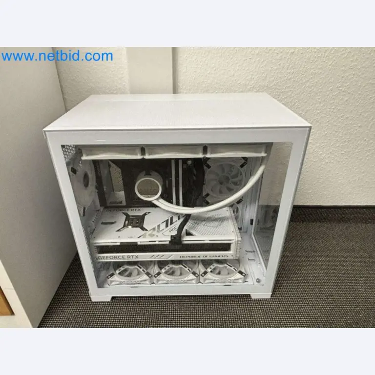 Visokokakovostni igralni računalnik z dodatki-5