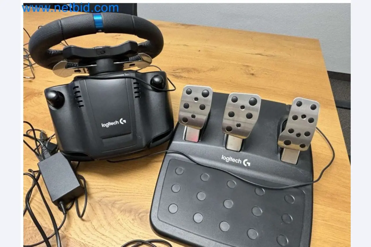 Visokokakovostni igralni računalnik z dodatki-8