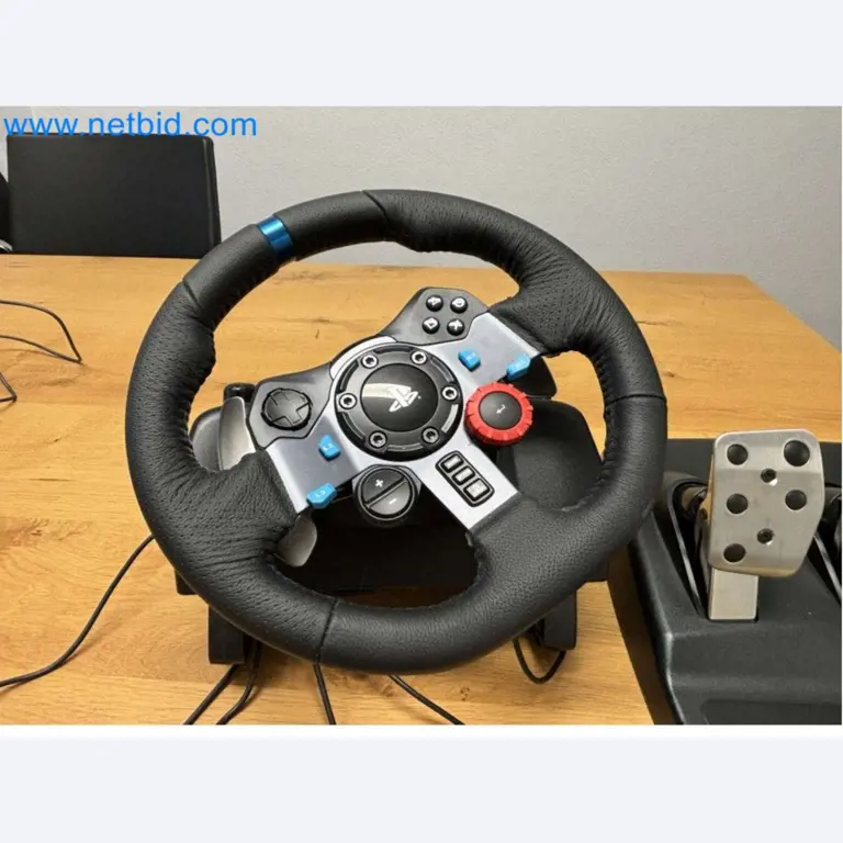 Visokokakovostni igralni računalnik z dodatki-9