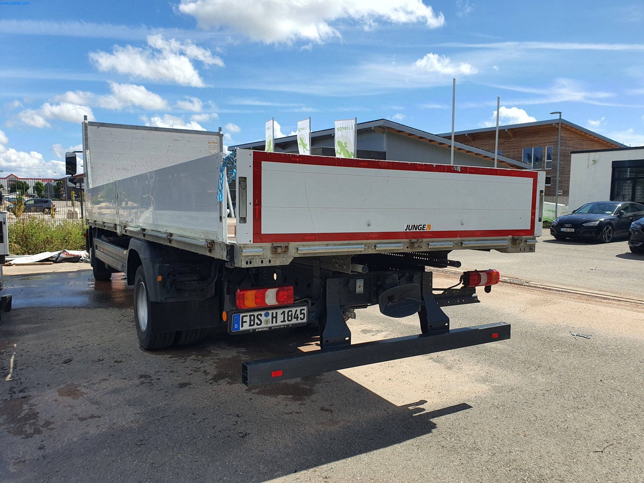 Gerüstmaterial mit Zubehör, Bauaufzug, Büro- und Edelstahlkücheneinrichtung, Bürocontainer und Bauzubehör-33