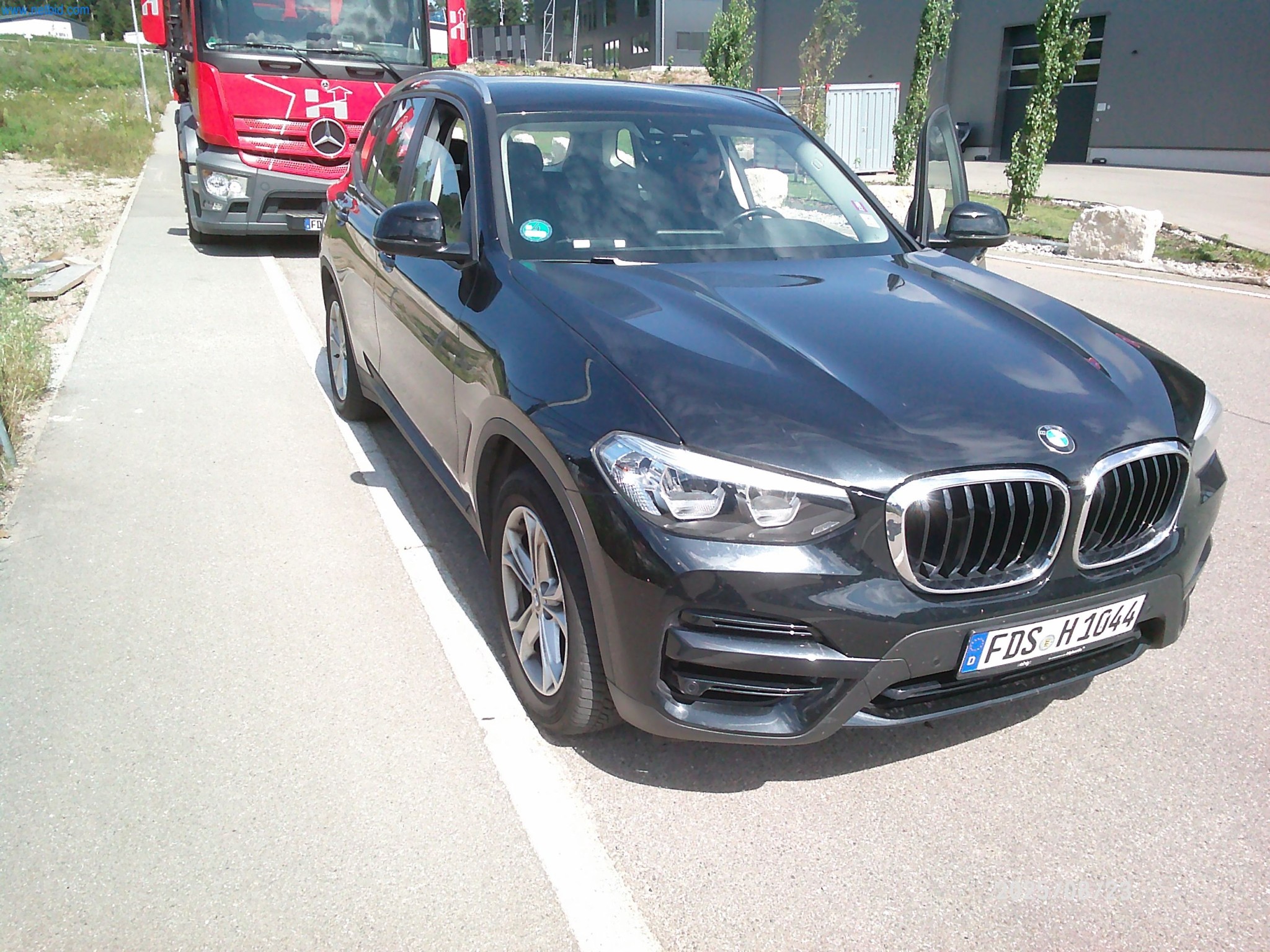 Gerüstmaterial mit Zubehör, Bauaufzug, Büro- und Edelstahlkücheneinrichtung, Bürocontainer und Bauzubehör-1