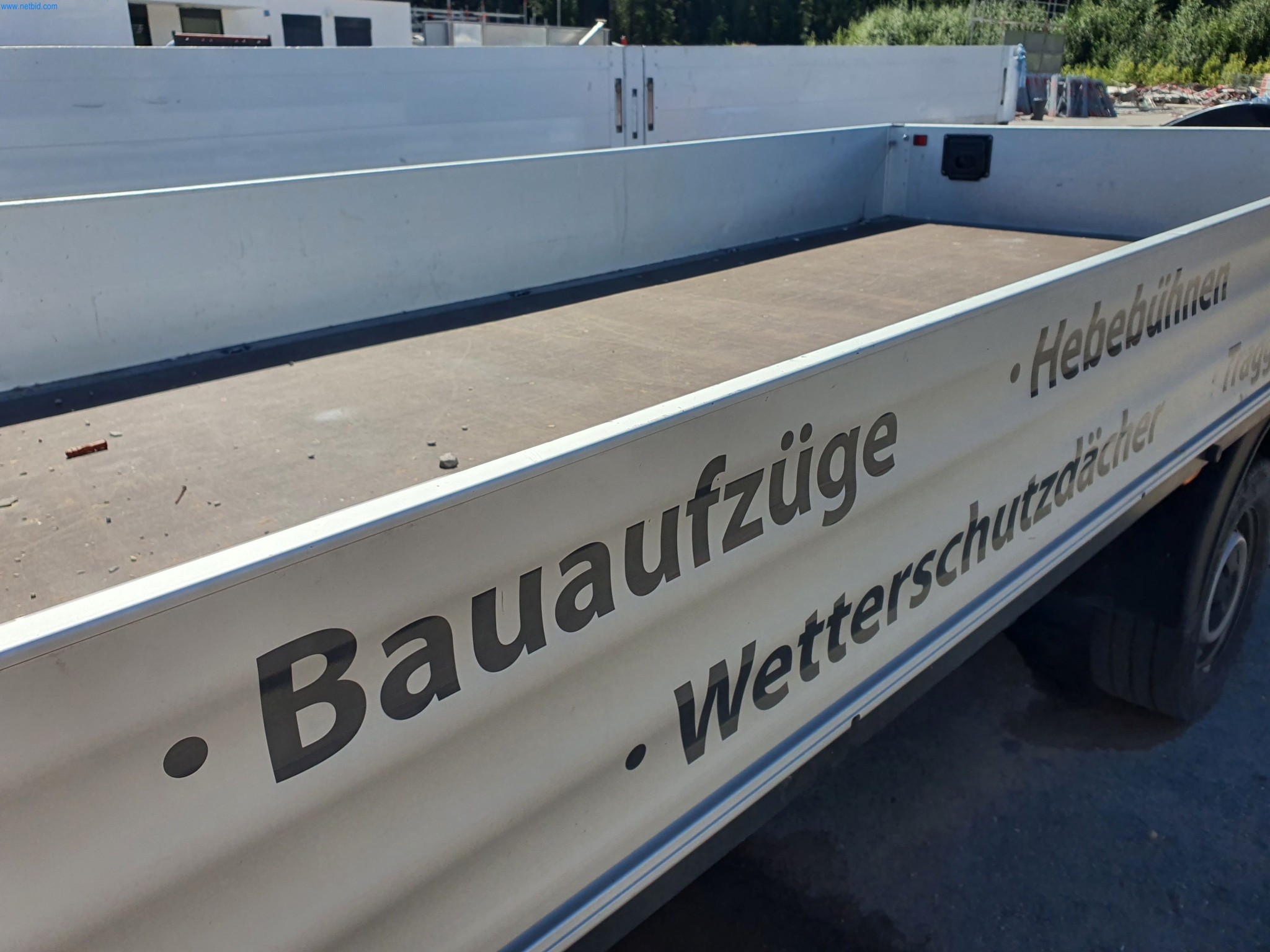 Gerüstmaterial mit Zubehör, Bauaufzug, Büro- und Edelstahlkücheneinrichtung, Bürocontainer und Bauzubehör-16