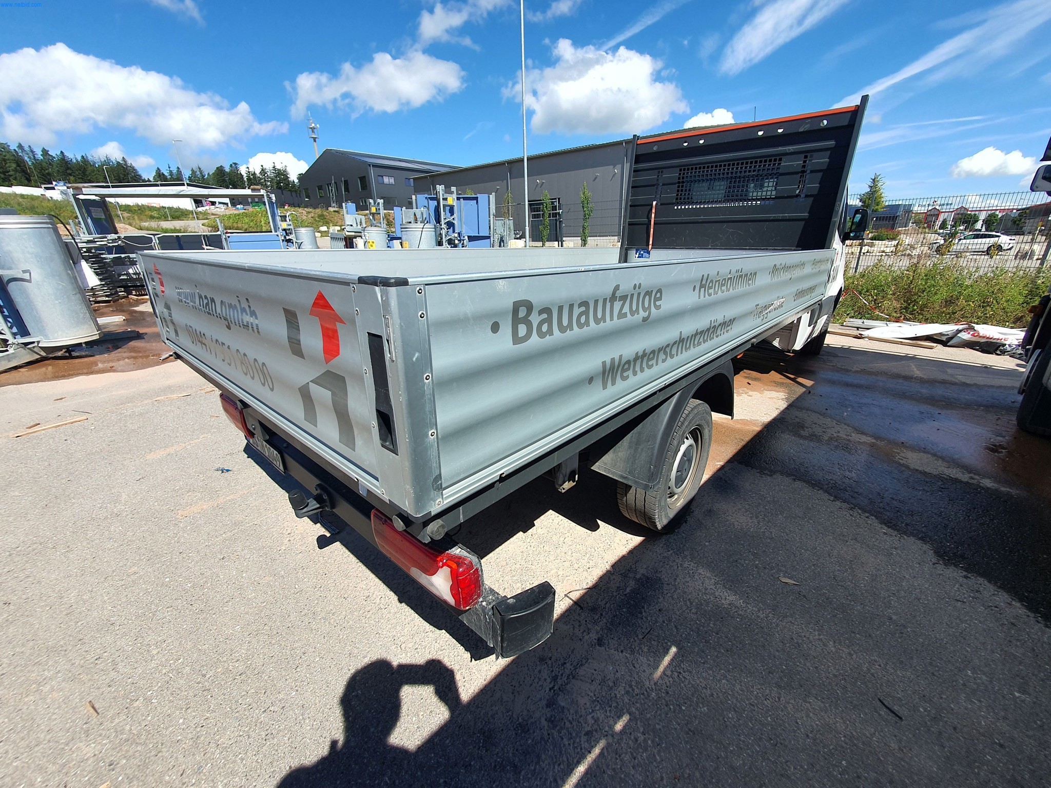 Gerüstmaterial mit Zubehör, Bauaufzug, Büro- und Edelstahlkücheneinrichtung, Bürocontainer und Bauzubehör-18