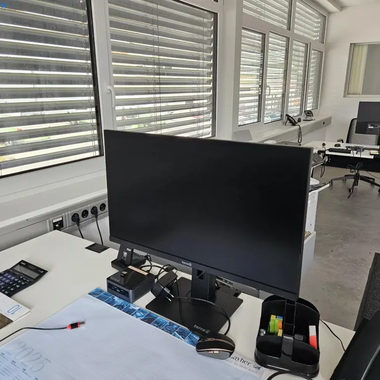 1 Posten Office Supplies