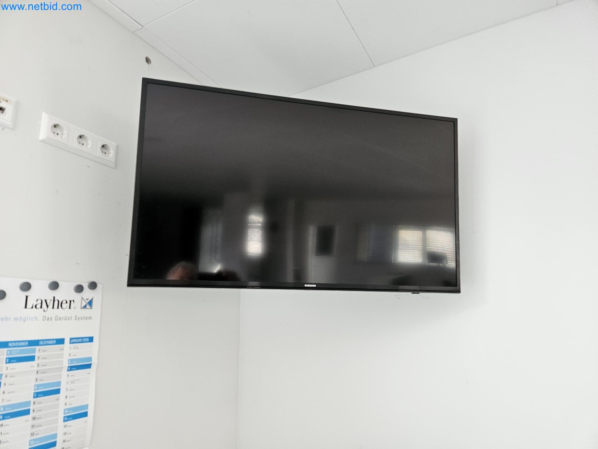 Scaffolding materials and accessories, construction elevators, office and stainless steel kitchen fixtures, office containers, and construction supplies-1