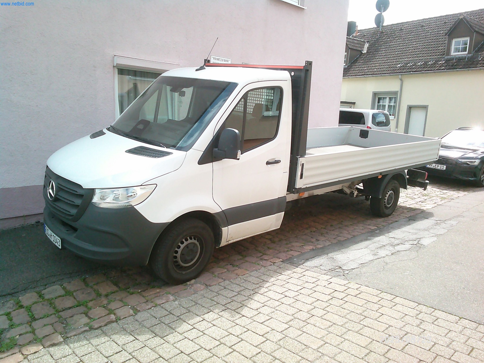 Gerüstmaterial mit Zubehör, Bauaufzug, Büro- und Edelstahlkücheneinrichtung, Bürocontainer und Bauzubehör-1