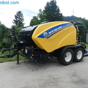 Une technique de pressage parfaite avec la New Holland Roll Baler 125 Combi