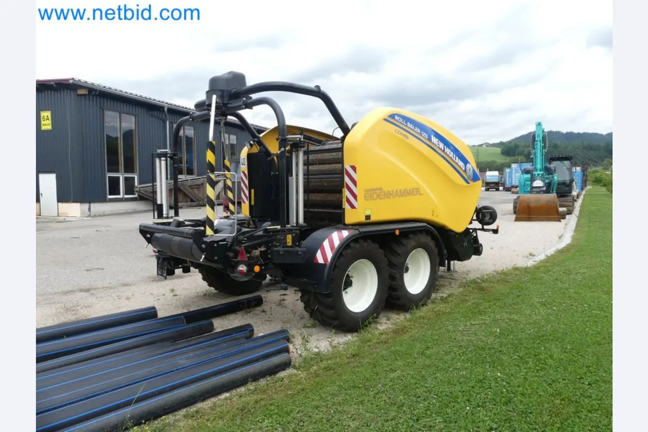 Doskonała technologia belowania z prasą rolującą New Holland 125 Combi-5