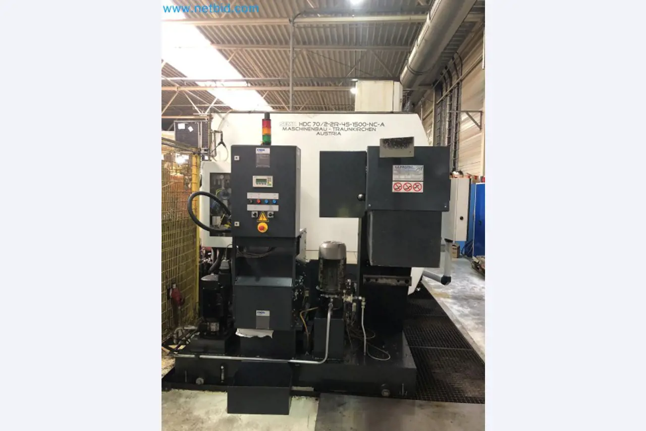 Centre d'usinage SEMA - Station CNC de haute précision-3