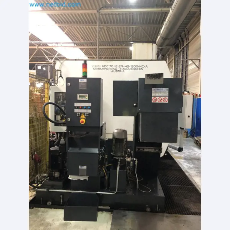 Centre d'usinage SEMA - Station CNC de haute précision-3