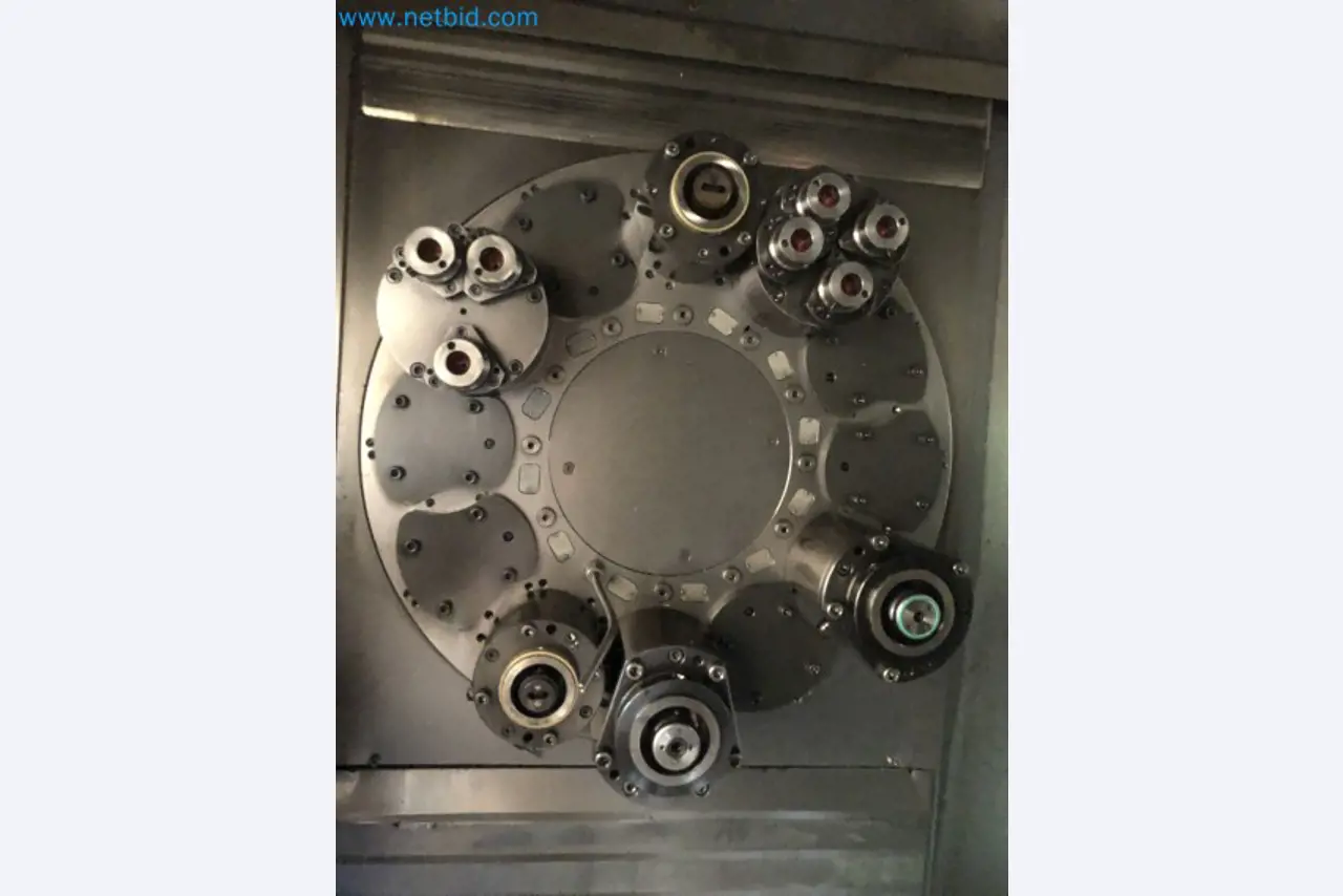 Centre d'usinage SEMA - Station CNC de haute précision-5