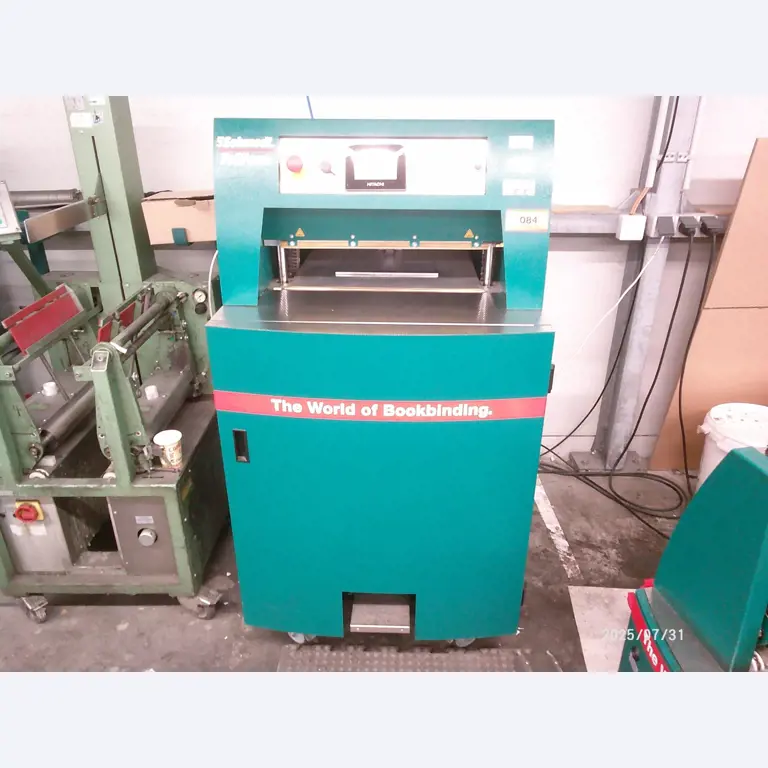 Dobrze utrzymane maszyny firmy zajmującej się drukiem offsetowym-9