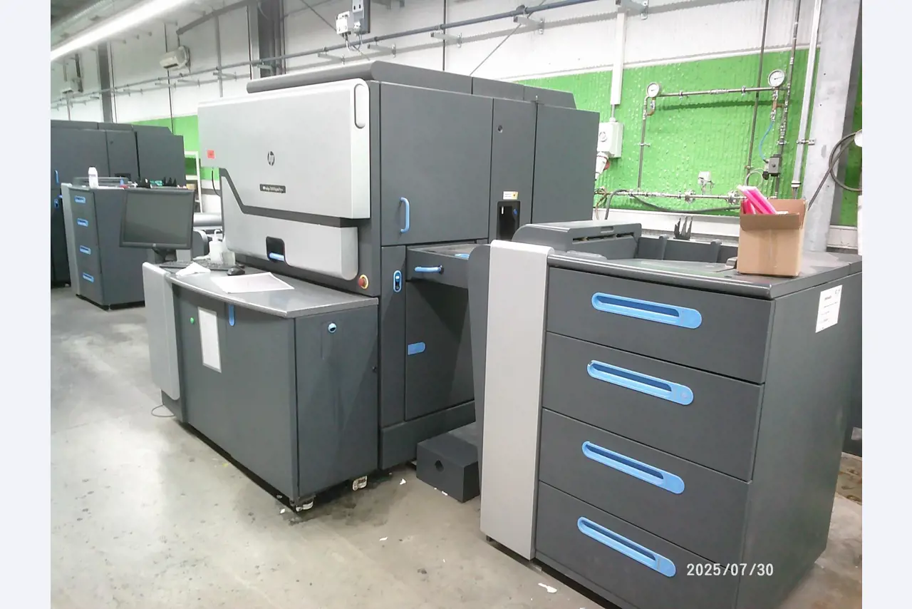 Dobrze utrzymane maszyny firmy zajmującej się drukiem offsetowym-6