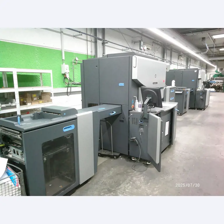 Dobrze utrzymane maszyny firmy zajmującej się drukiem offsetowym-1