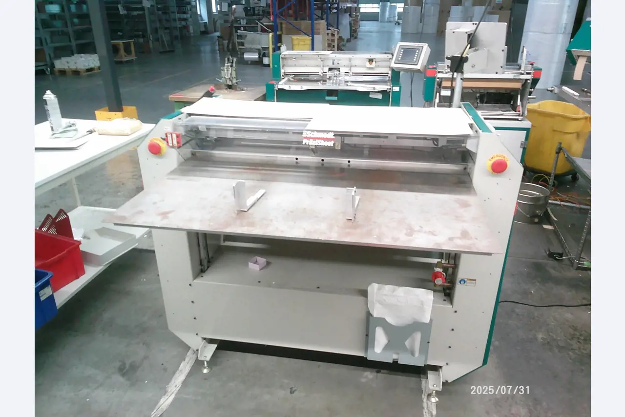 Dobrze utrzymane maszyny firmy zajmującej się drukiem offsetowym-8