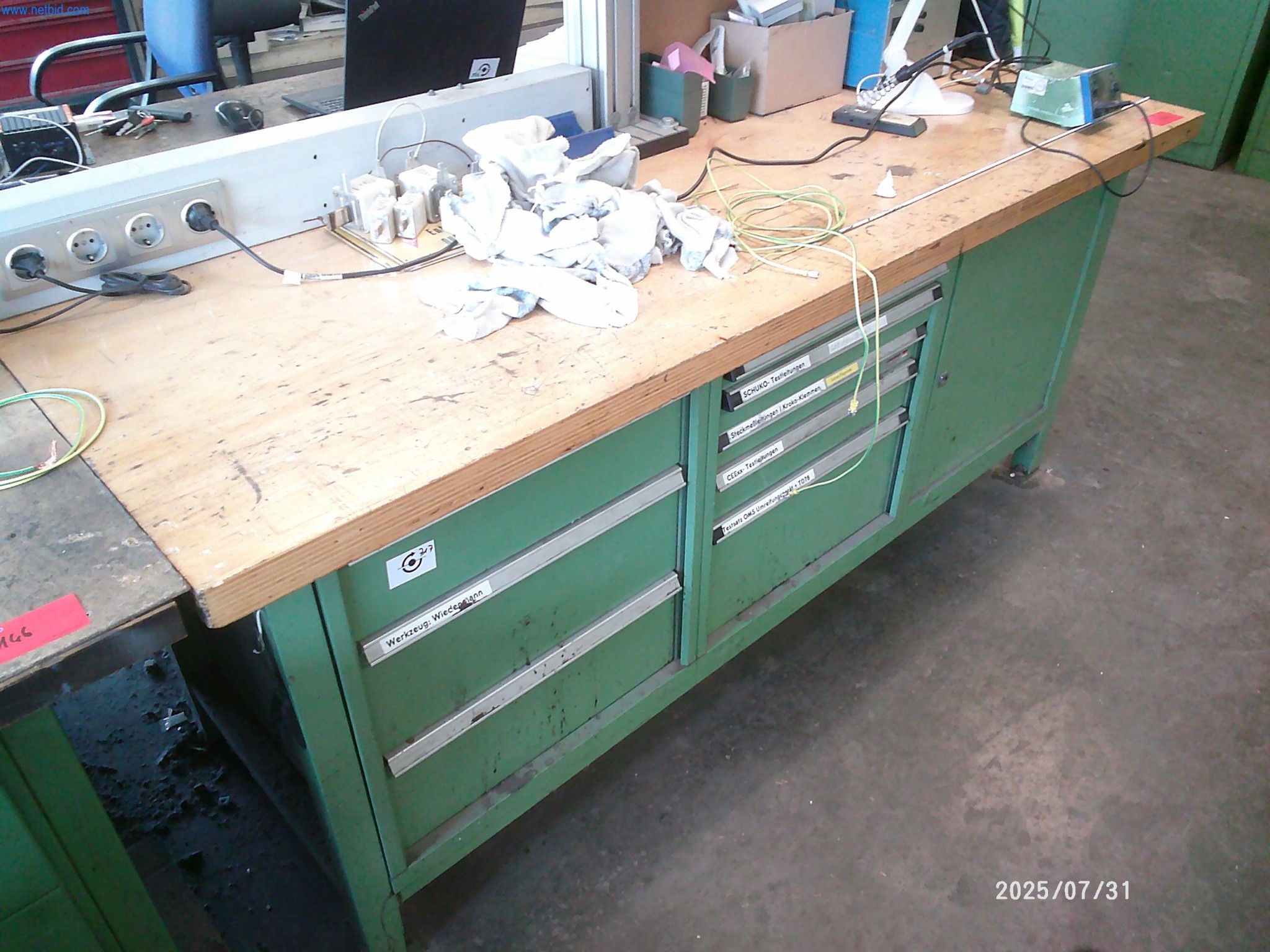 Gepflegte Maschinen einer Offset-Druckerei-4