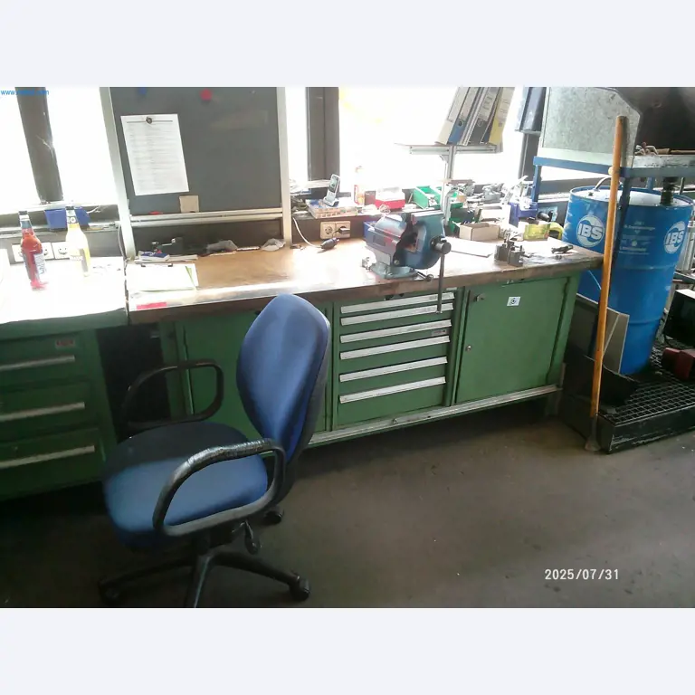 Gepflegte Maschinen einer Offset-Druckerei-4