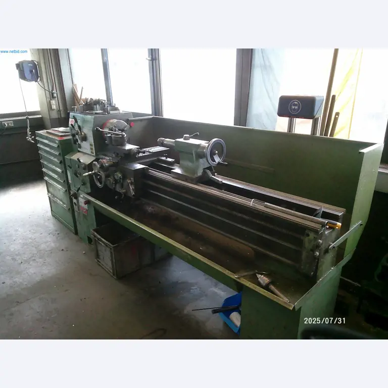 Dobrze utrzymane maszyny firmy zajmującej się drukiem offsetowym-2