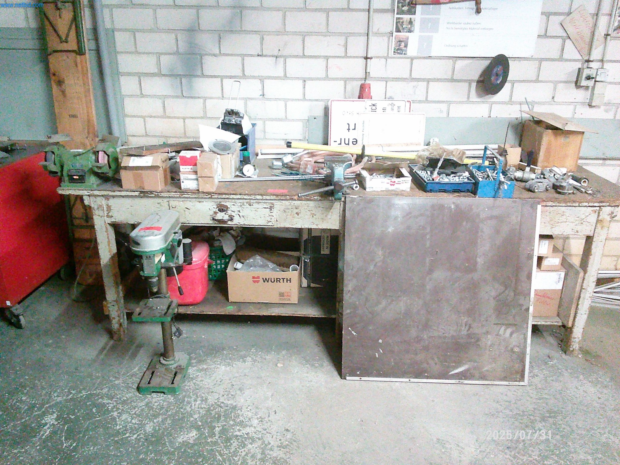 Gepflegte Maschinen einer Offset-Druckerei-3