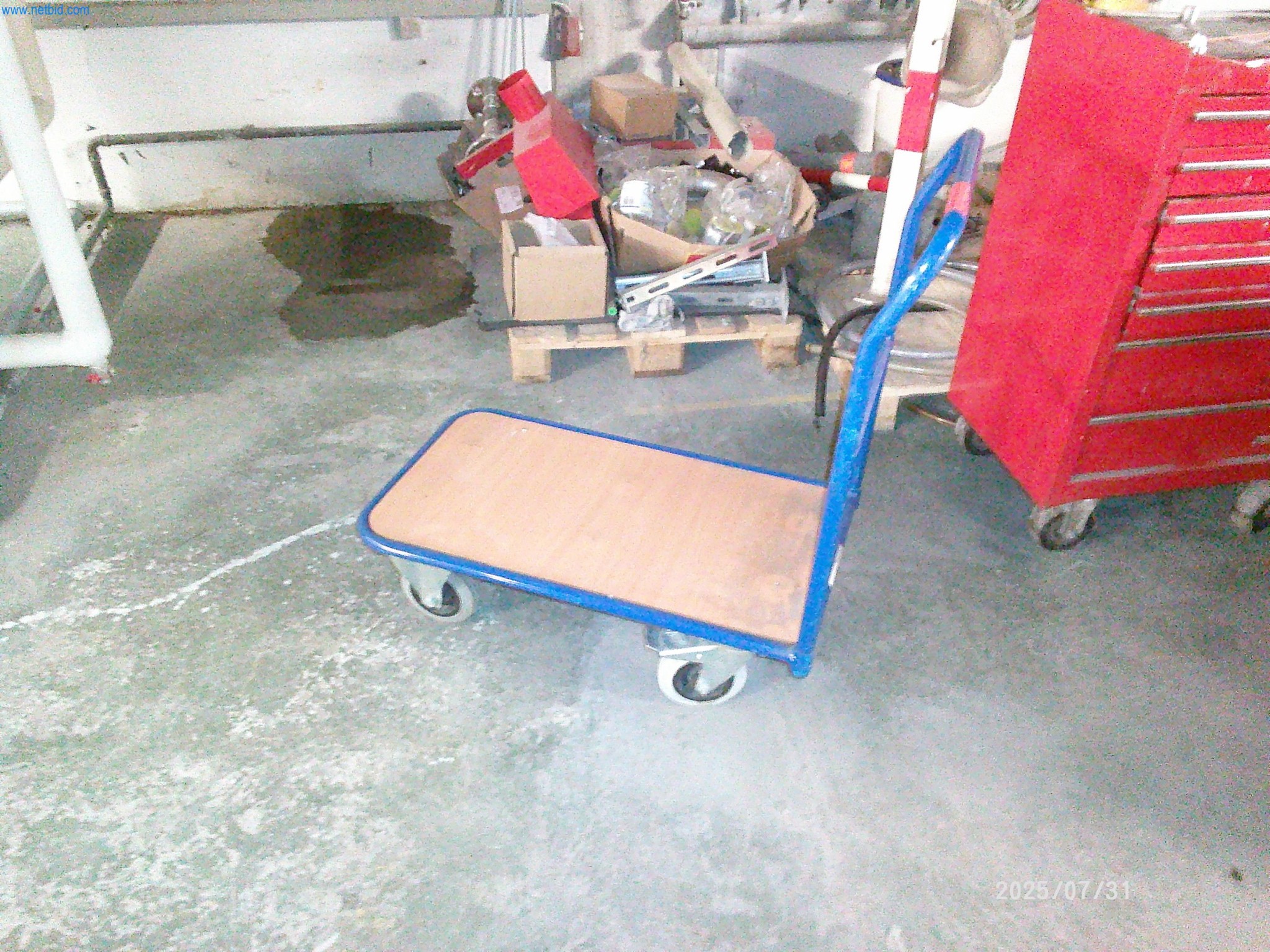 Gepflegte Maschinen einer Offset-Druckerei-5