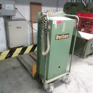 Elektryczny podnośnik palet Ewert Butler 1200