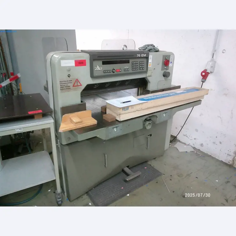 Dobro vzdrževani stroji podjetja za ofsetni tisk-1