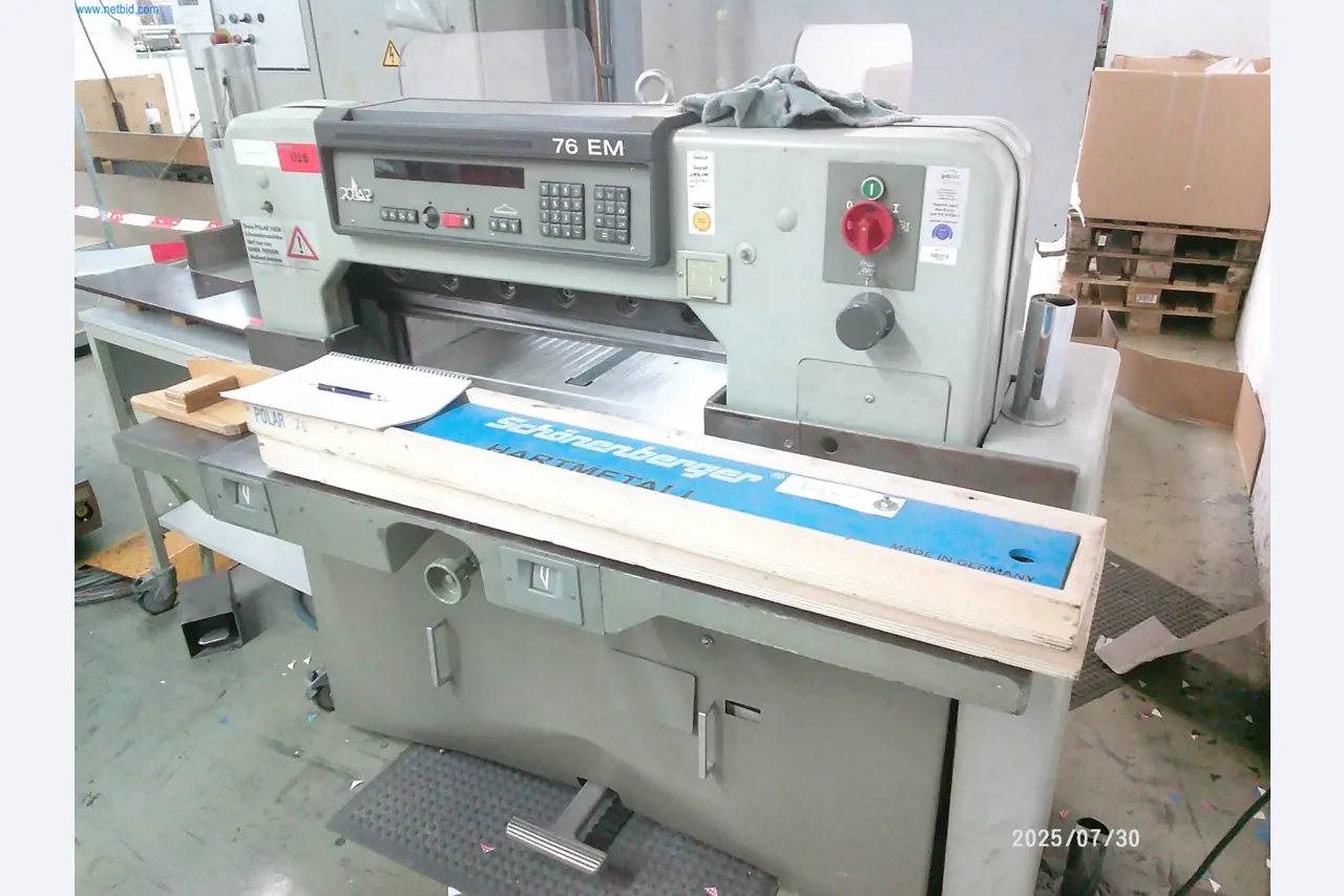 Dobro vzdrževani stroji podjetja za ofsetni tisk-2