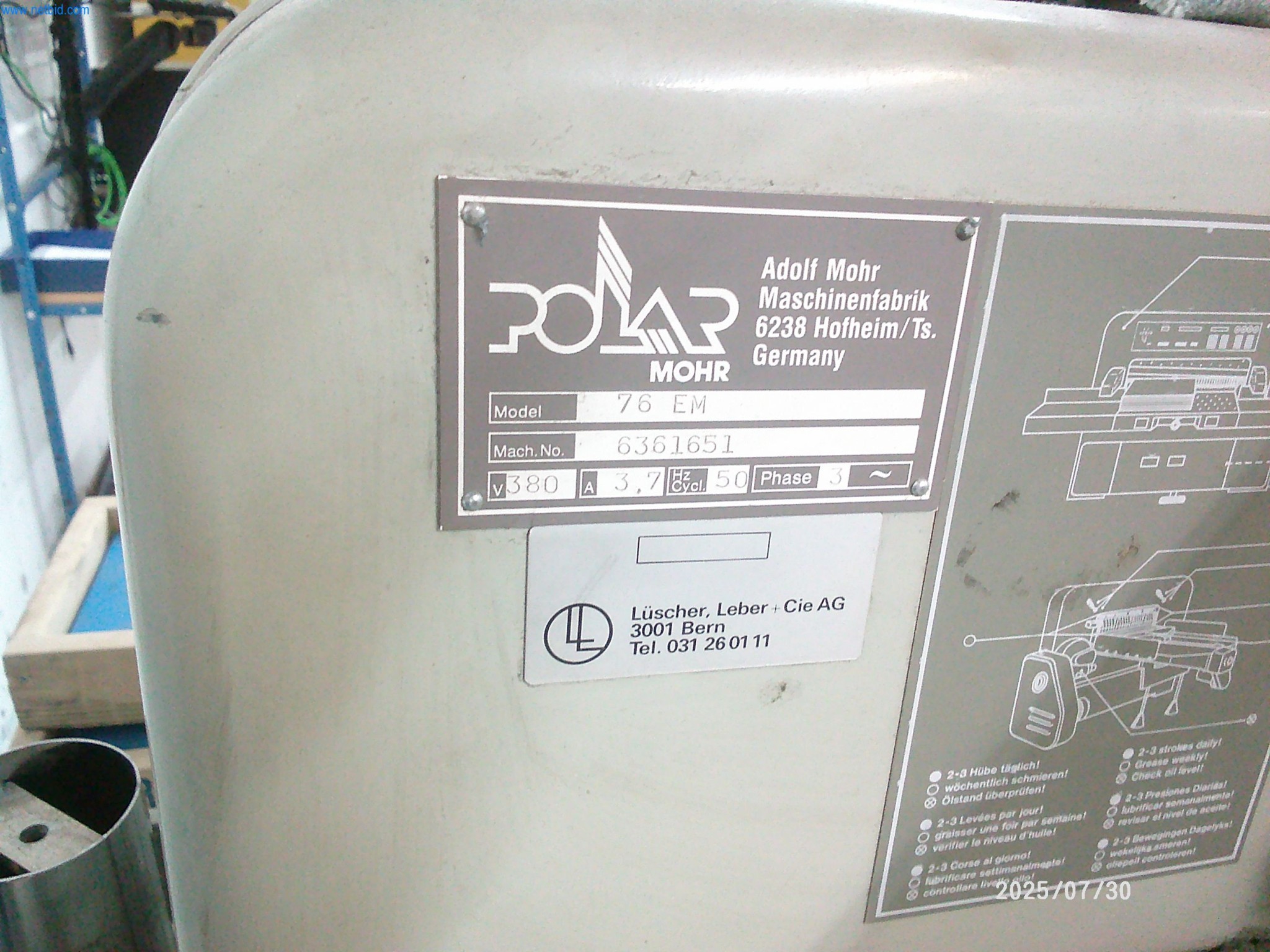 Gepflegte Maschinen einer Offset-Druckerei-3