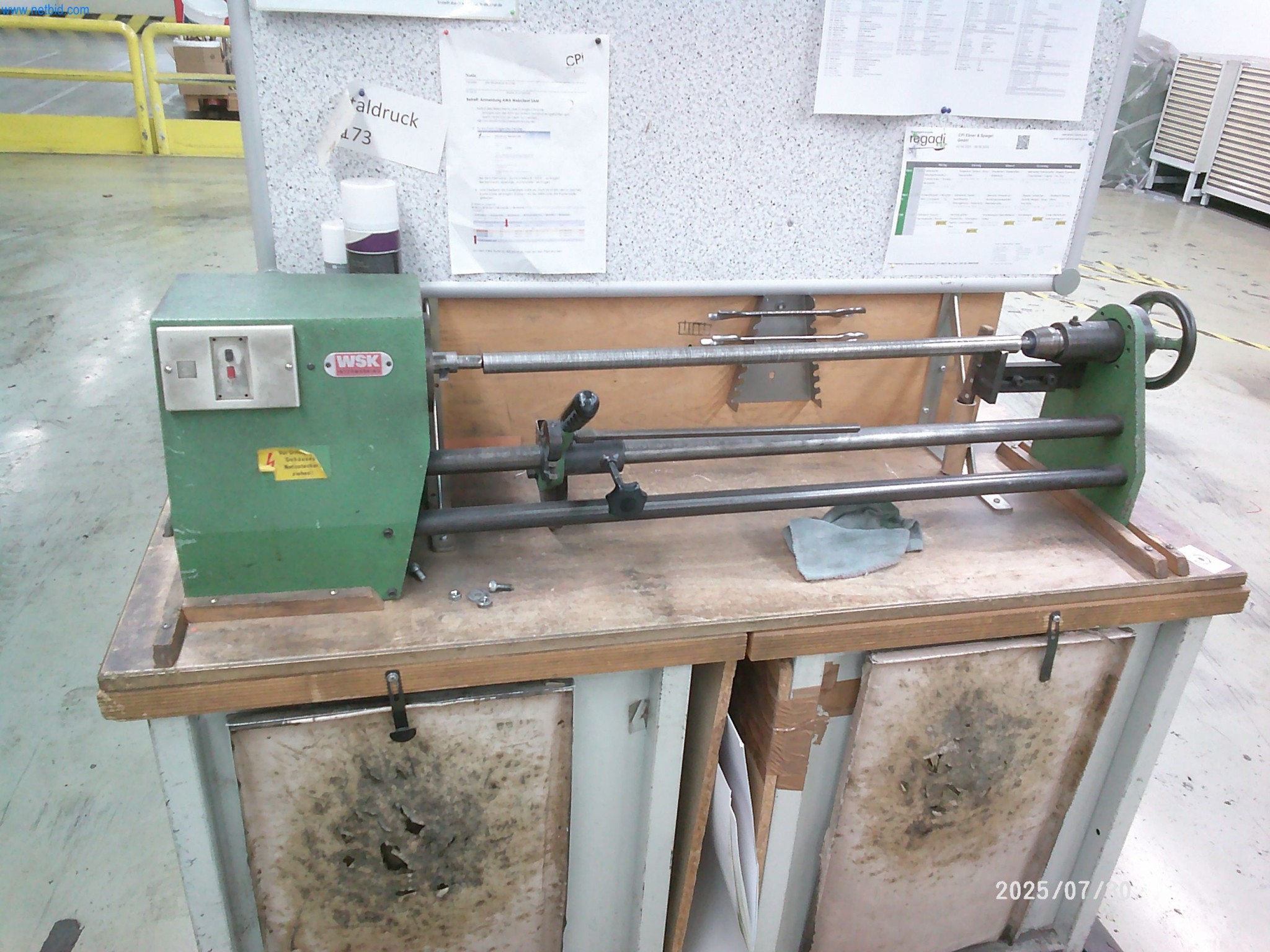 Dobrze utrzymane maszyny firmy zajmującej się drukiem offsetowym-5