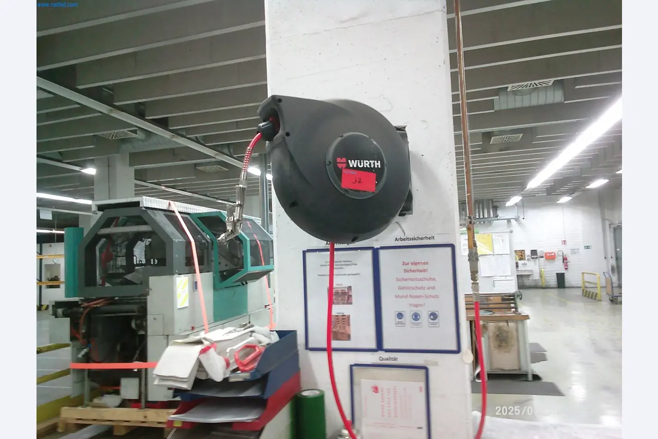 Dobrze utrzymane maszyny firmy zajmującej się drukiem offsetowym-12