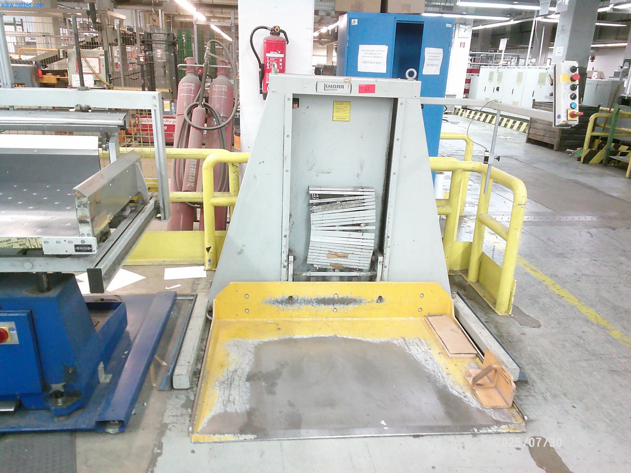 Dobrze utrzymane maszyny firmy zajmującej się drukiem offsetowym-4