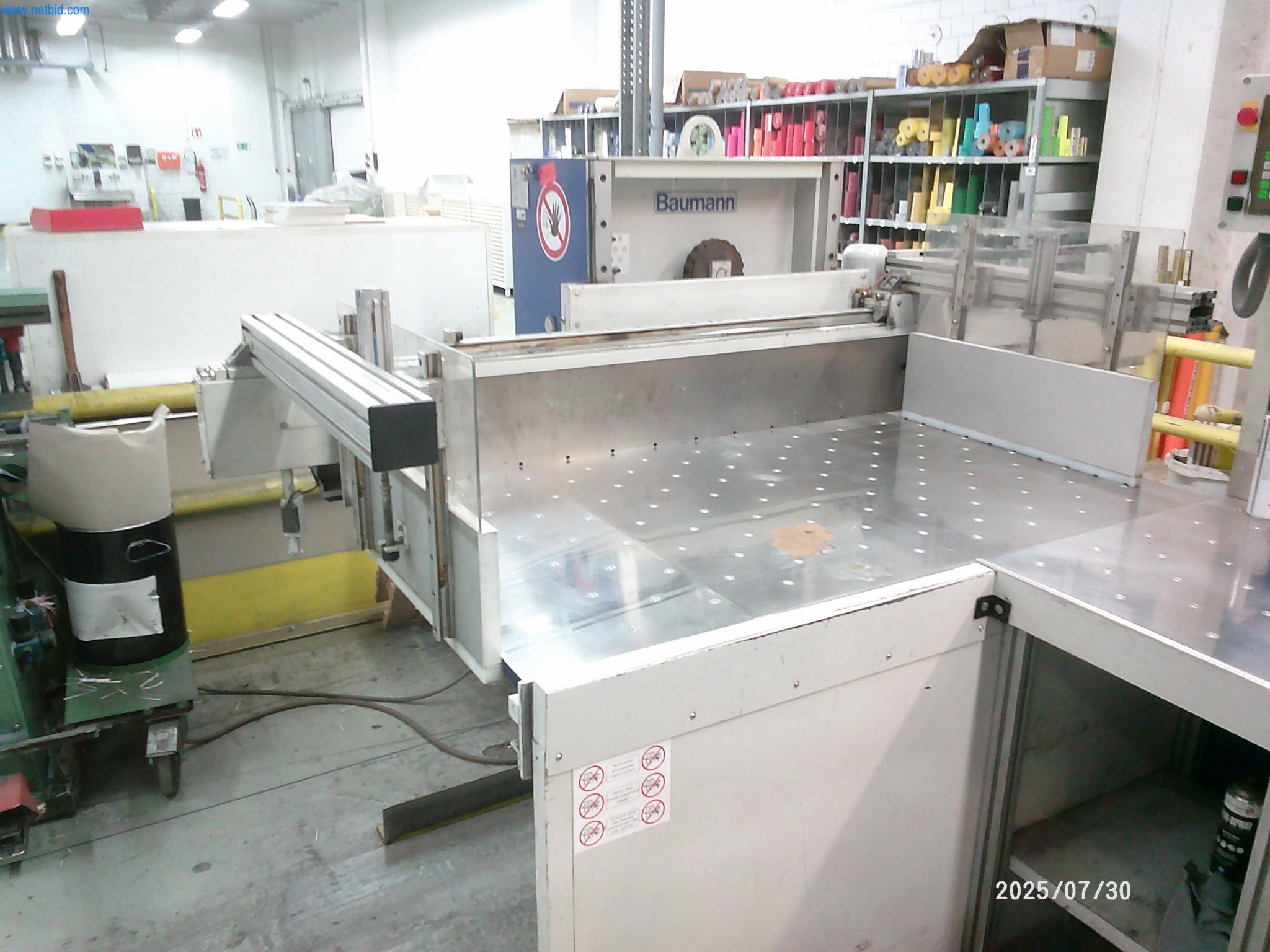 Dobrze utrzymane maszyny firmy zajmującej się drukiem offsetowym-5