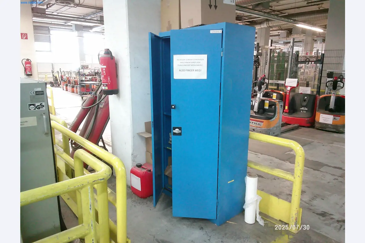 Dobrze utrzymane maszyny firmy zajmującej się drukiem offsetowym-9