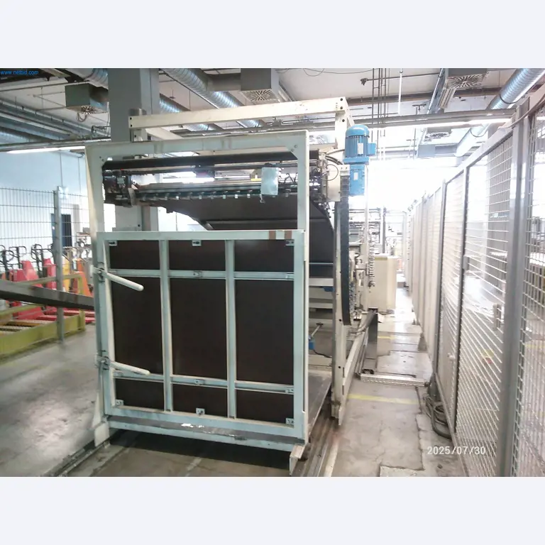 Gepflegte Maschinen einer Offset-Druckerei-8