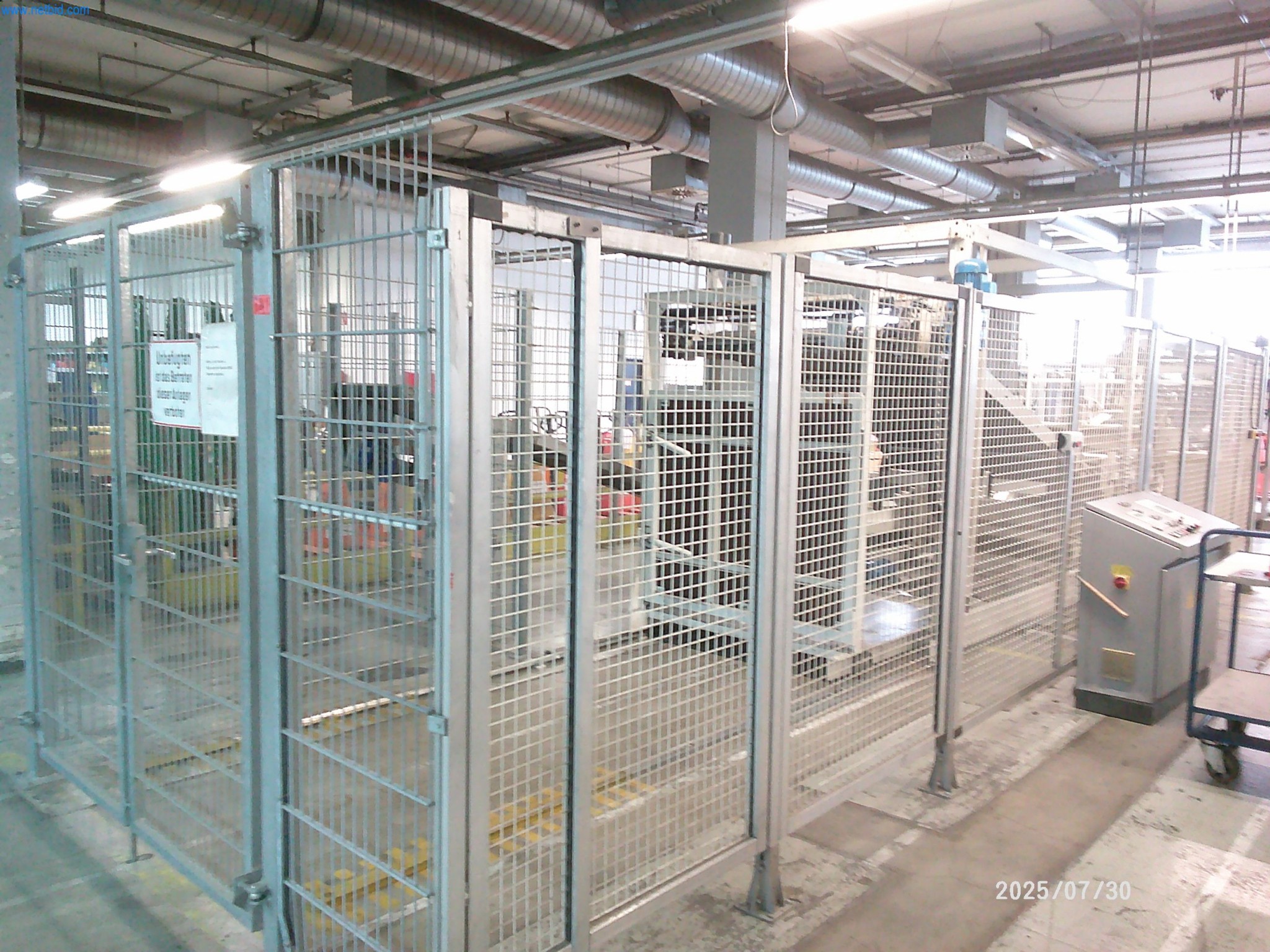 Gepflegte Maschinen einer Offset-Druckerei-9