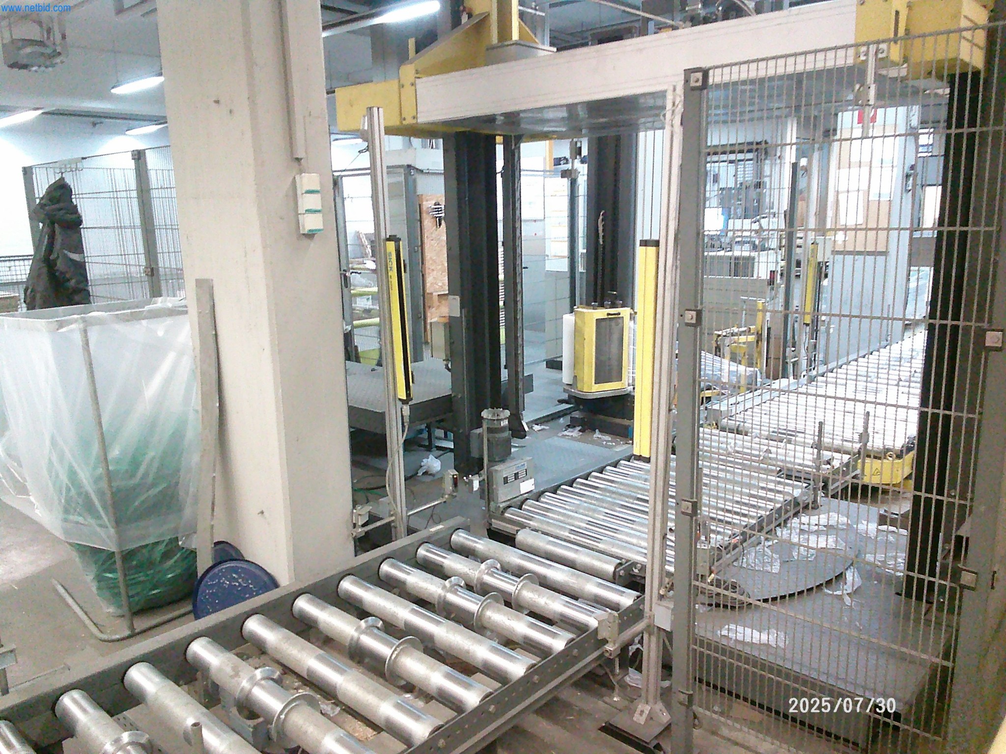 Dobrze utrzymane maszyny firmy zajmującej się drukiem offsetowym-3