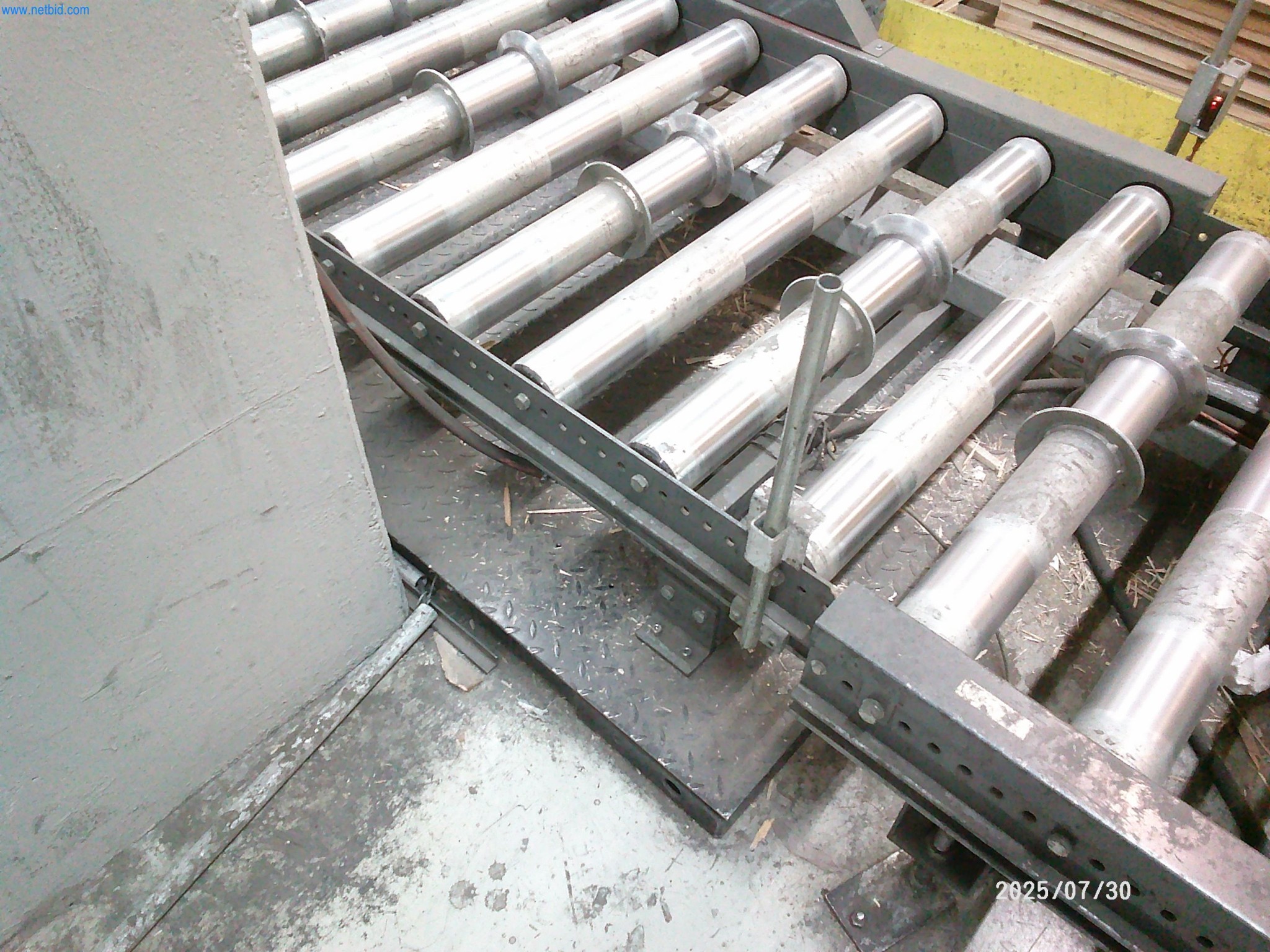 Dobrze utrzymane maszyny firmy zajmującej się drukiem offsetowym-6