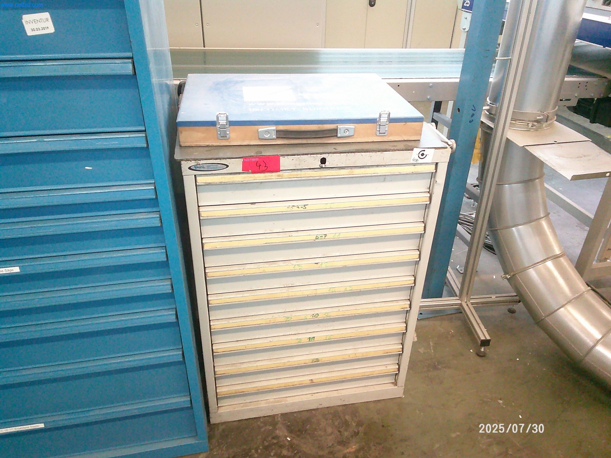 Gepflegte Maschinen einer Offset-Druckerei-4