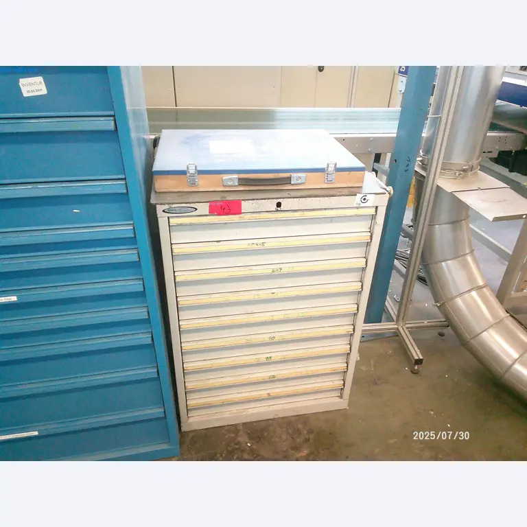 Gepflegte Maschinen einer Offset-Druckerei-4