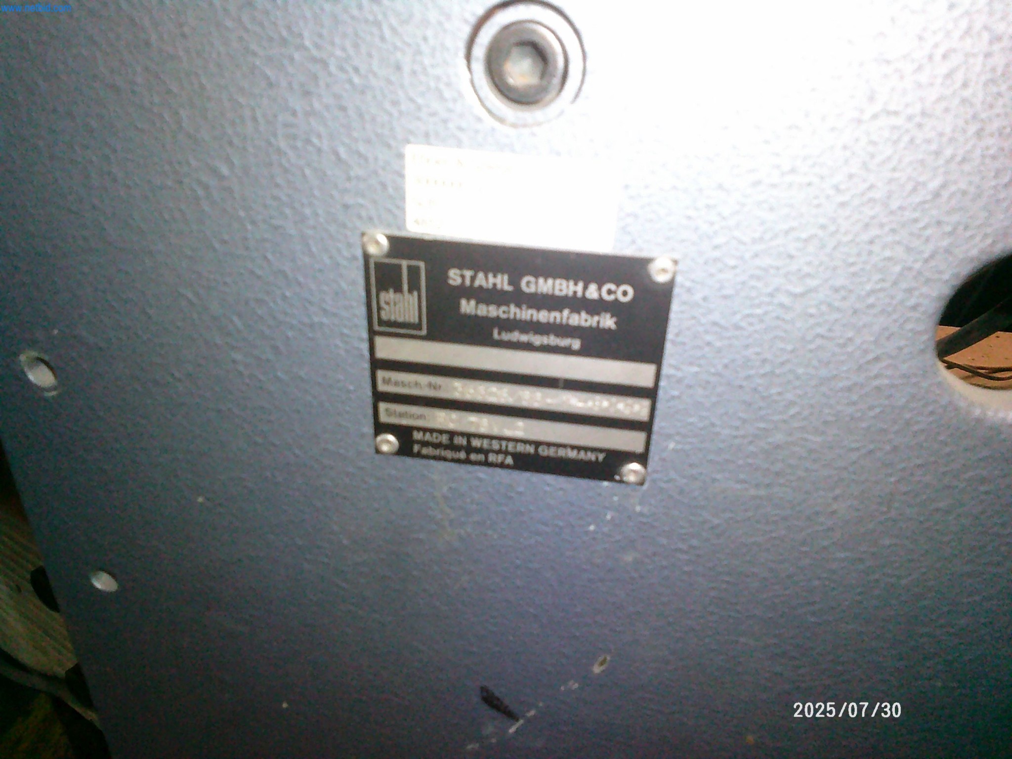 Dobrze utrzymane maszyny firmy zajmującej się drukiem offsetowym-6