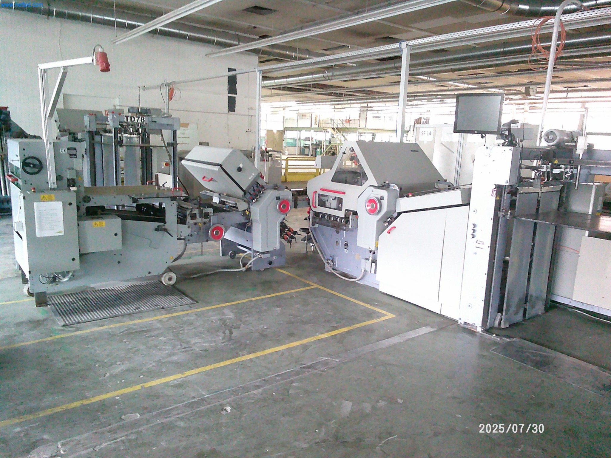 Gepflegte Maschinen einer Offset-Druckerei-1