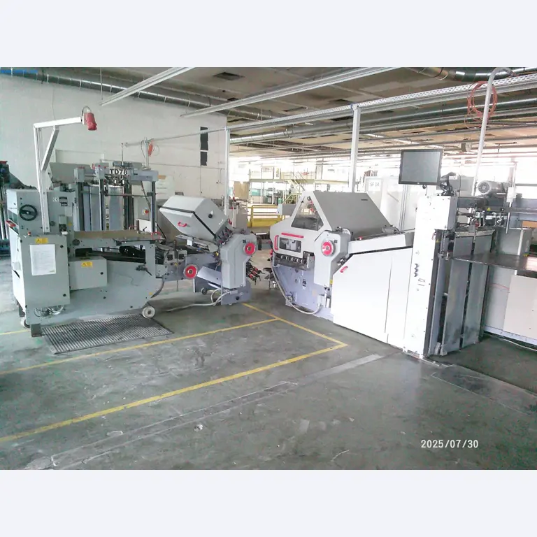 Gepflegte Maschinen einer Offset-Druckerei-1