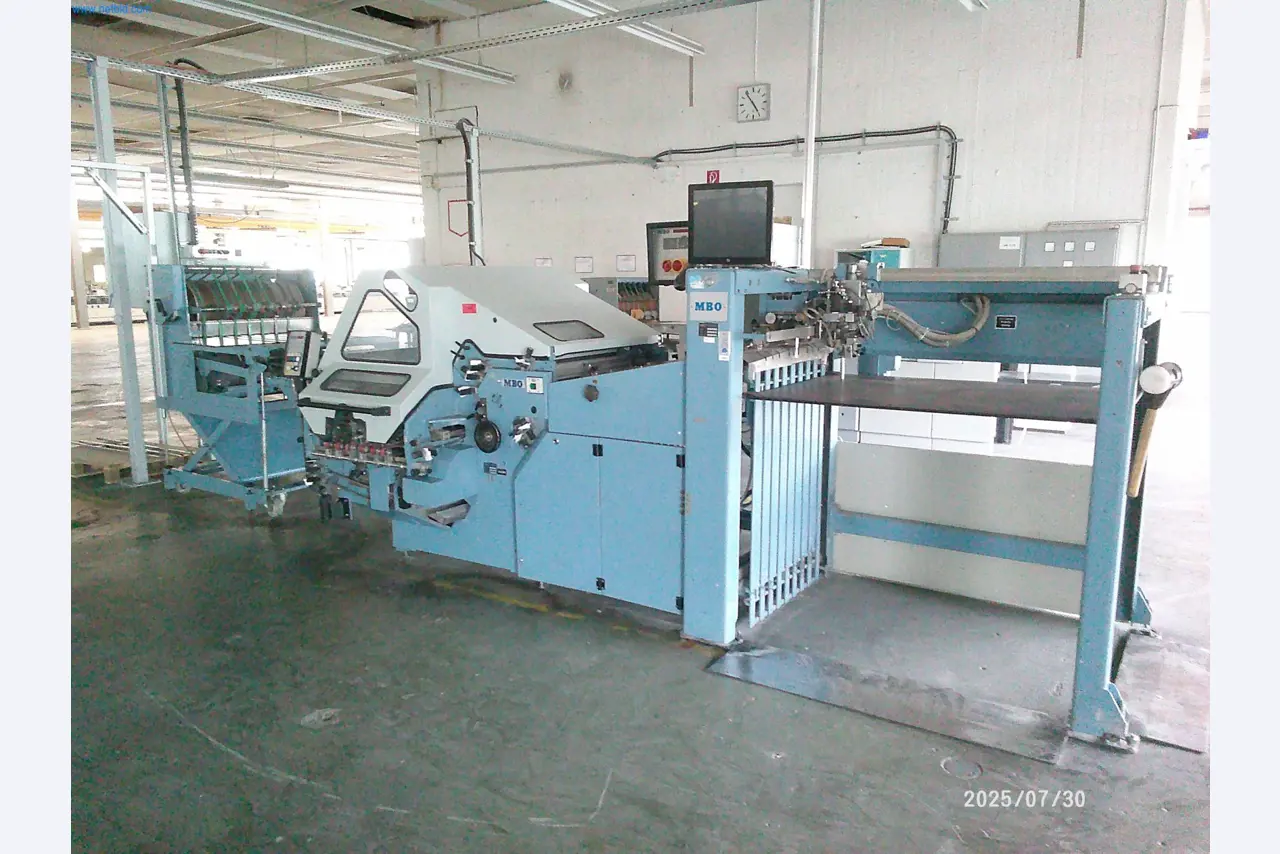 Machines bien entretenues d'une imprimerie offset-1