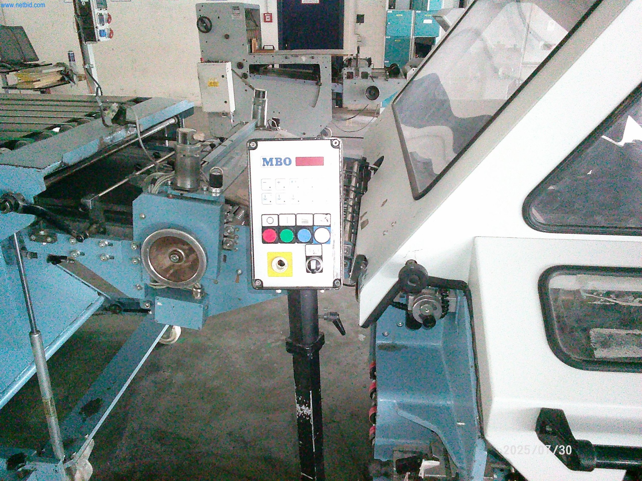 Gepflegte Maschinen einer Offset-Druckerei-5