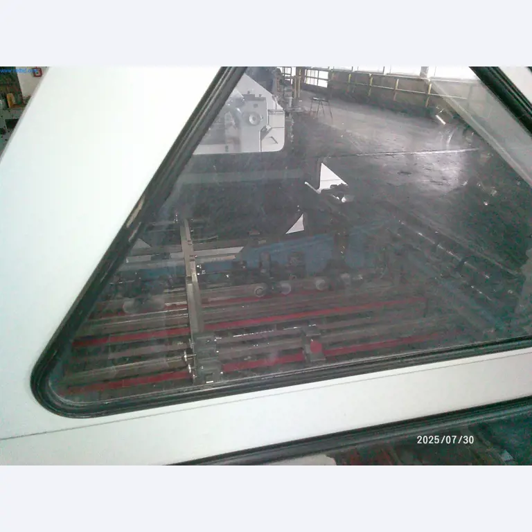 Machines bien entretenues d'une imprimerie offset-6