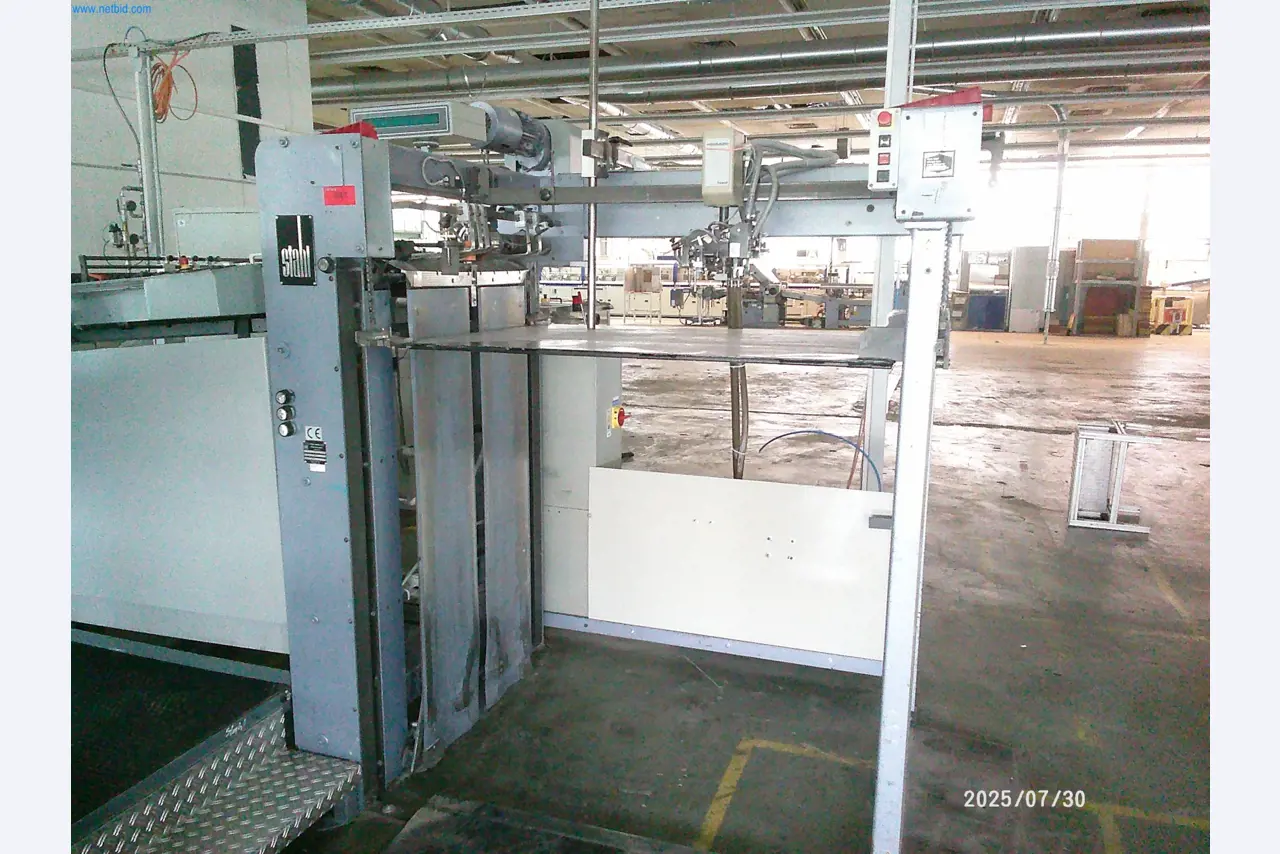 Dobrze utrzymane maszyny firmy zajmującej się drukiem offsetowym-4