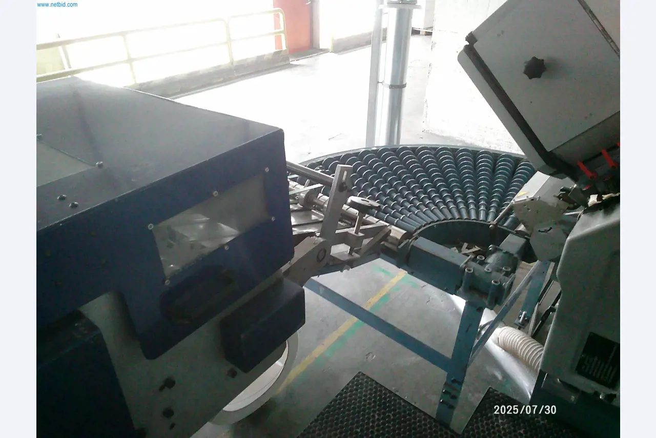 Dobrze utrzymane maszyny firmy zajmującej się drukiem offsetowym-8