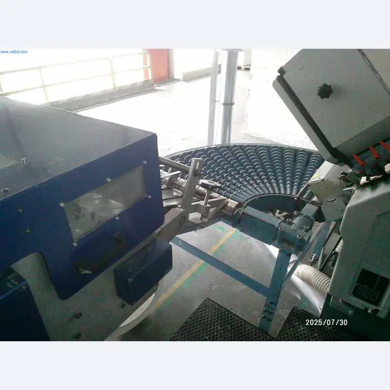 Dobrze utrzymane maszyny firmy zajmującej się drukiem offsetowym-9