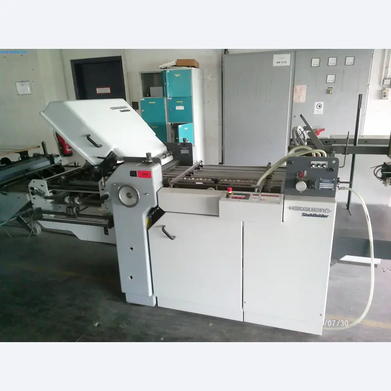 Gepflegte Maschinen einer Offset-Druckerei-5